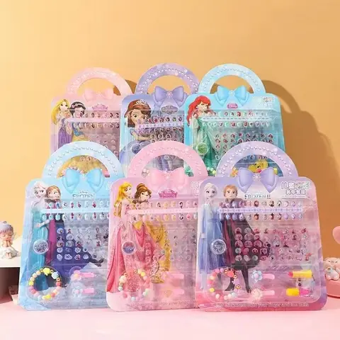 Đồ Chơi Làm Móng Tay, Vòng Tay Cho Bé Là Gì?