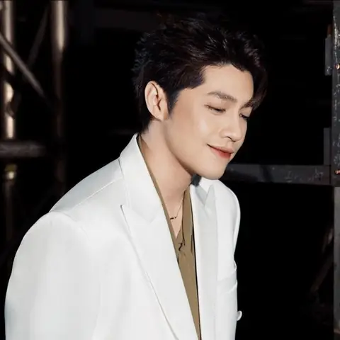 Because I'm Stupid - Tải Mp3 Download | Lời Bài Hát Because I'm Stupid - Tải Mp3 Download | Lời Bài Hát