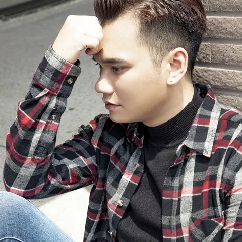 Anh Khác Hay Em Khác - Khắc Việt