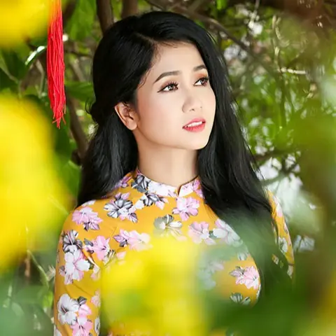 Hoa Trinh Nữ (phương Anh) - Lời Bài Hát, Tải Nhạc Zing Mp3