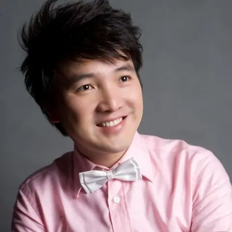 Hoàng Tử Trong Mơ - Tải Mp3 Download | Lời Bài Hát