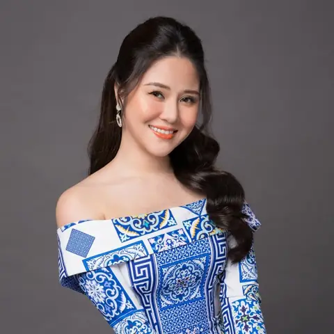 Tình Yêu Nghề Giáo (lê Thu Uyên) - Lời Bài Hát, Tải Nhạc Zing Mp3