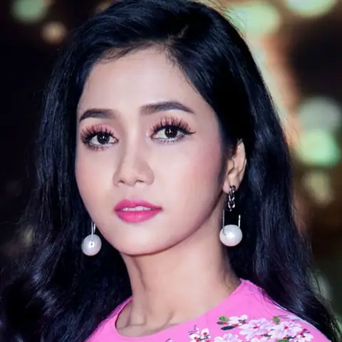 Nhớ Người Yêu (phương Anh) - Lời Bài Hát, Tải Nhạc Zing Mp3