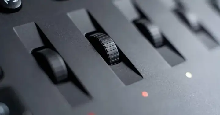 Hiệu Ứng Tiếng Cười - Âm Thanh Livestream - Rubix Studios