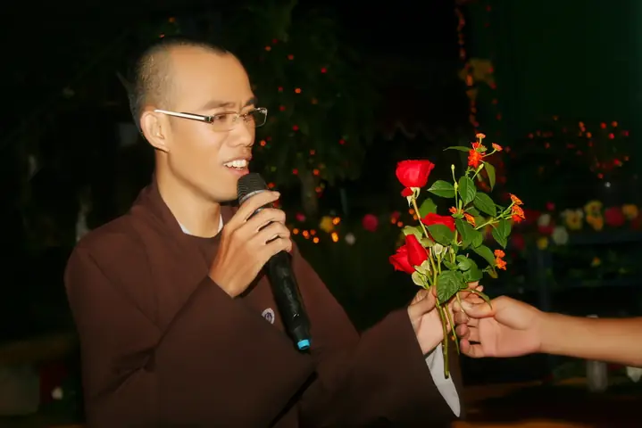 Ca Khúc Phật Giáo Được Mobifone Đăng Tải Làm Nhạc Chờ | Đạo Phật ...