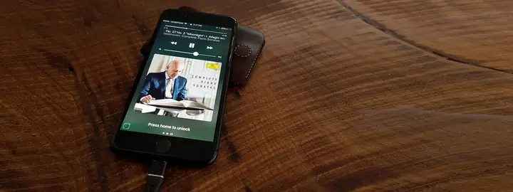 [hỏi Tinh Tế] Trải Nghiệm Về Điện Thoại Không Lỗ Cắm Tai Nghe 3.5mm